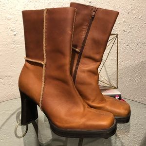 Seychelles Brown Boots with Leather Upper Size 9M